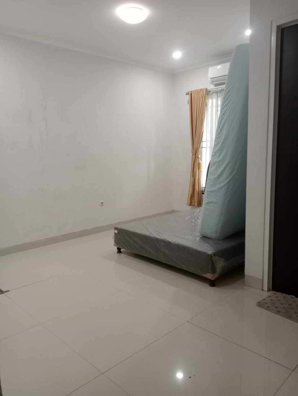 Rumah Disewakan di Cluster Taman Dago Lippo Cikarang 